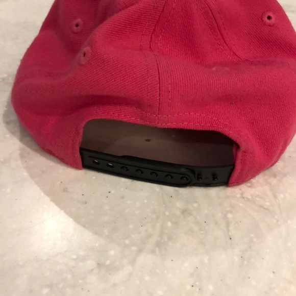 Nike girls adjustable baseball hat. EUC! - Picture 2 of 4